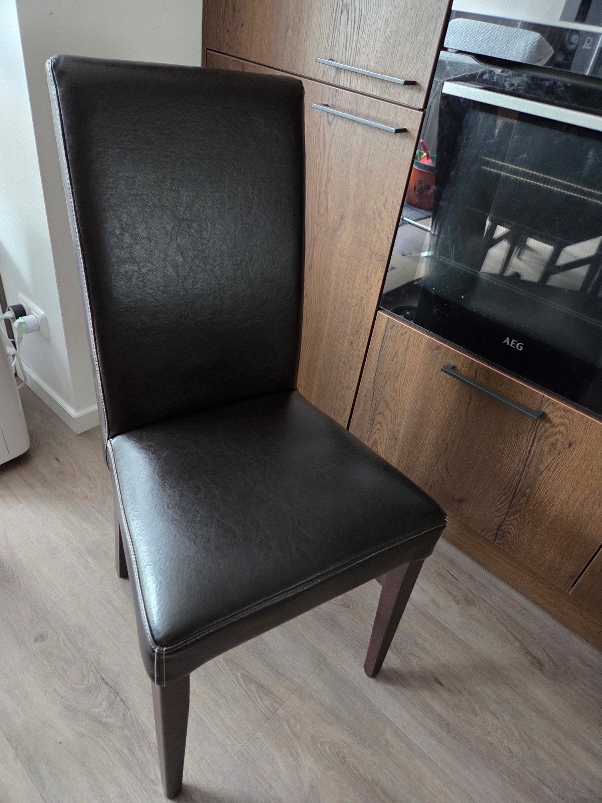 Leren (nep) stoel, Huis en Inrichting, Stoelen, Ophalen, Gebruikt, Eén