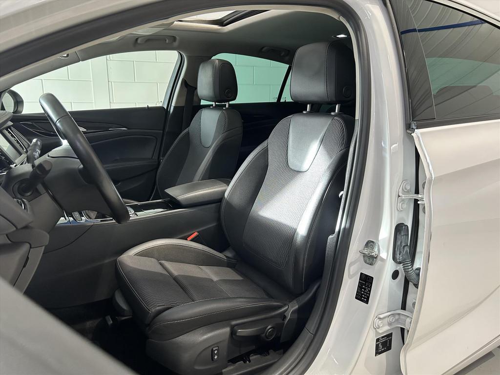 Opel Insignia Grand Sport 1.5 Turbo 165pk Schuifdak, Trekhaa, 15 km/l, Gebruikt, 4 cilinders, 700 kg