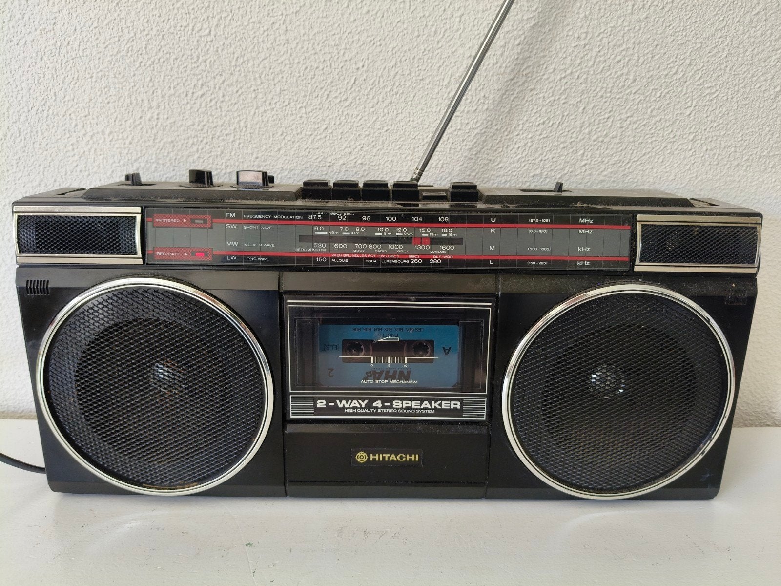 Hitachi TRK-6835E Boombox, Ophalen of Verzenden, Gebruikt, Radio