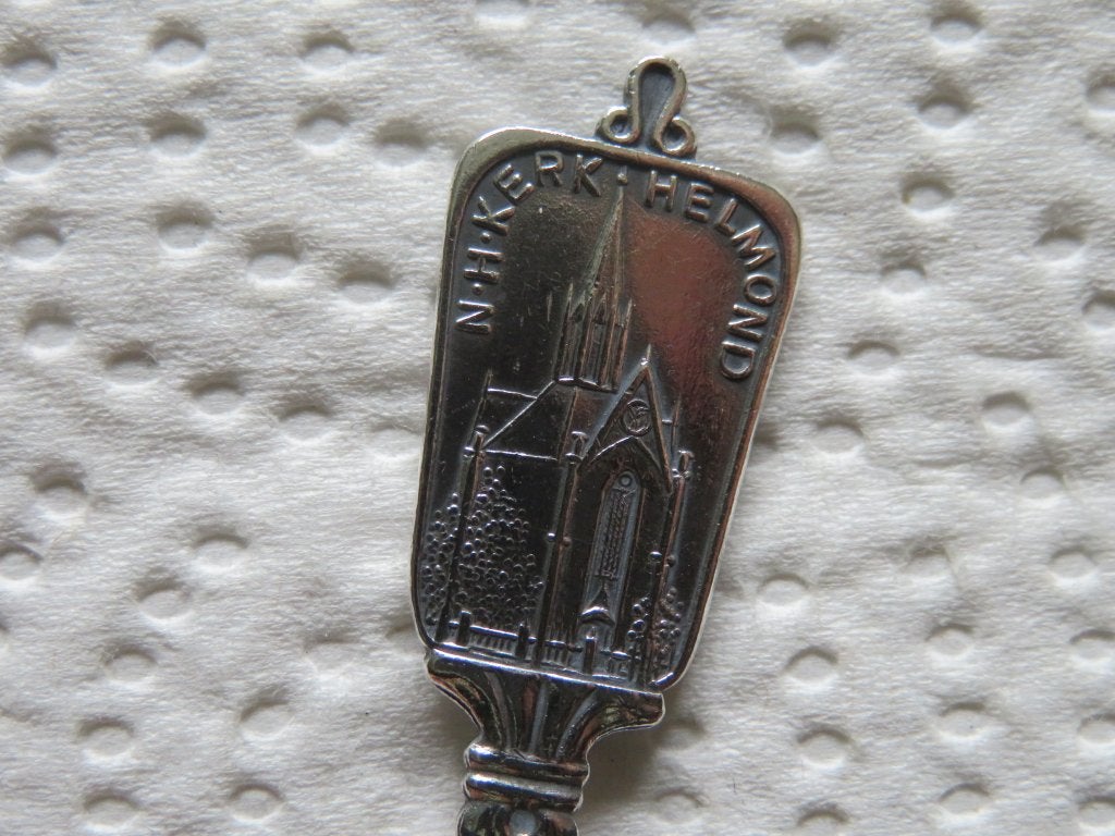 Verzilverd Keltum Lepeltje Hervormde Kerk te Helmond, Overige materialen, Verzilverd, Ophalen of Verzenden, Zo goed als nieuw