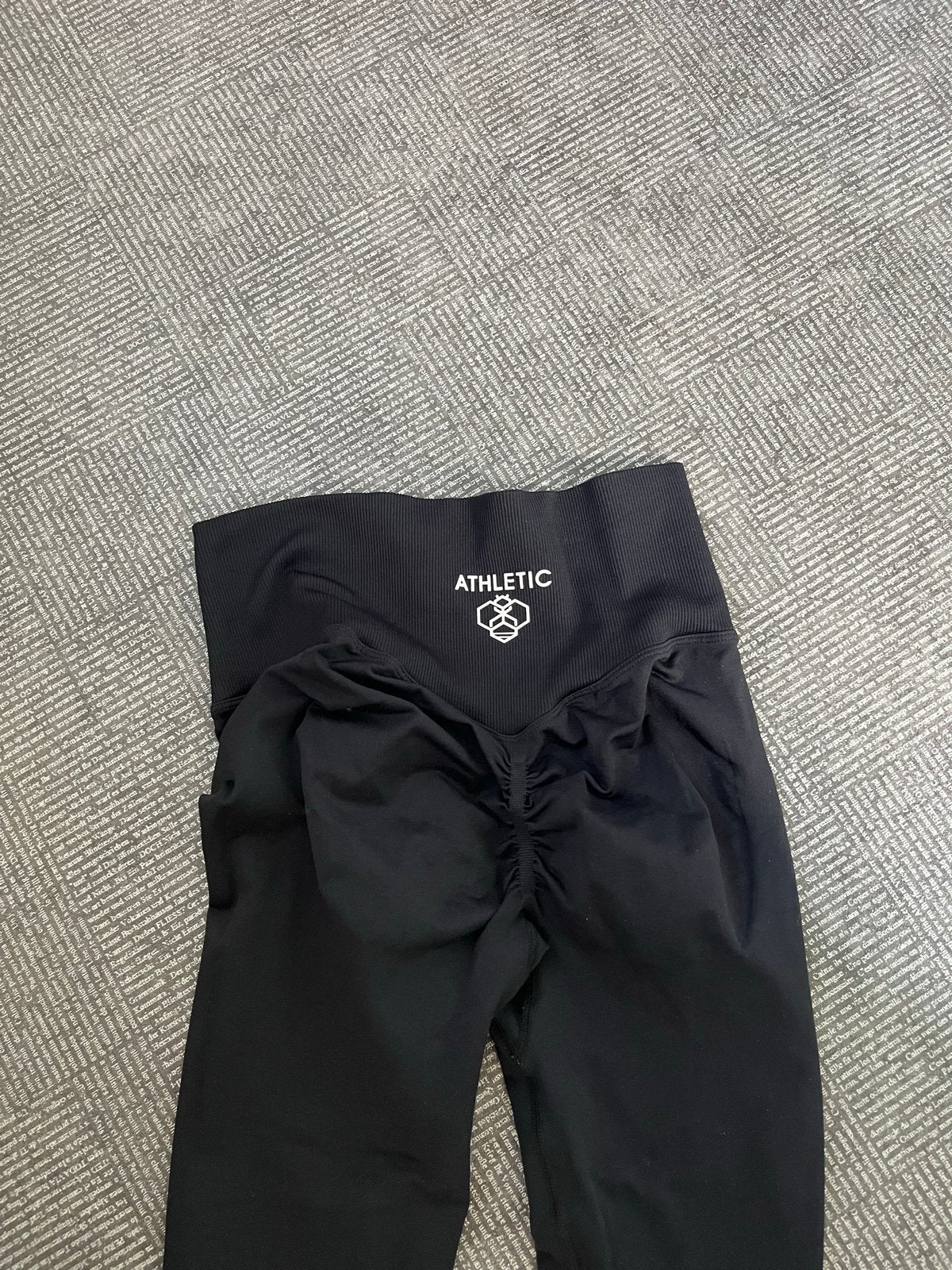 Nieuwe Sportbroek Push-up Billen Maat M, Ophalen of Verzenden, Nieuw, Maat 38/40 (M), Zwart