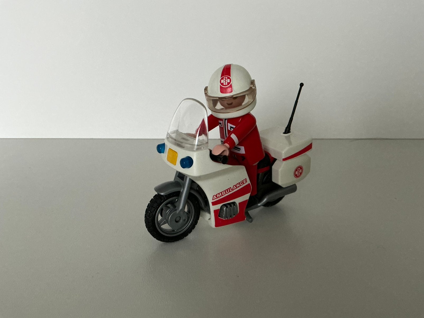Playmobil 4224 ambulance motor, Ophalen of Verzenden, Gebruikt, Complete set