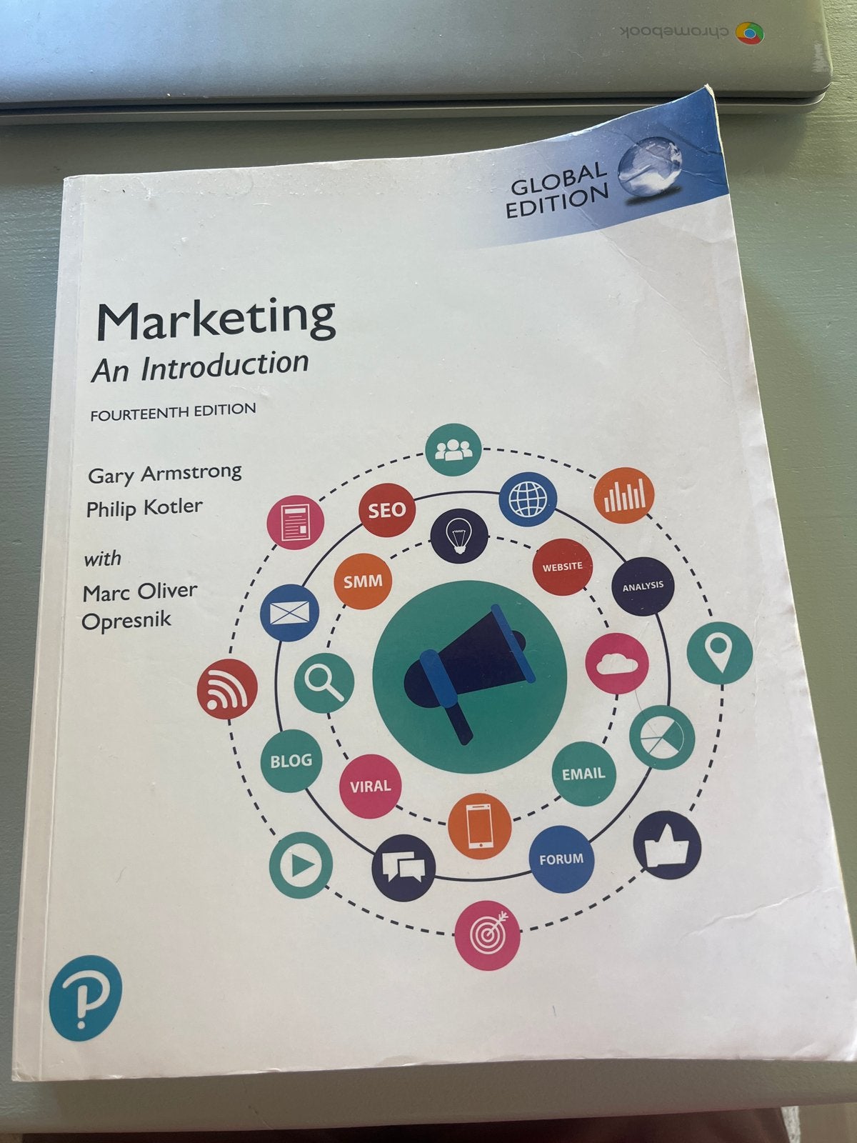 Marketing An Introduction - Global Edition (14e), Ophalen of Verzenden, Gamma, Gelezen, WO