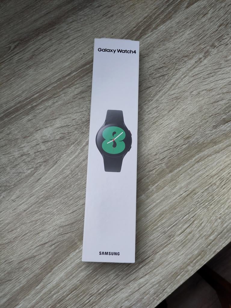 Samsung Galaxy Watch 4, Ophalen of Verzenden, Gebruikt