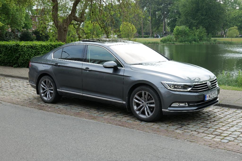 Volkswagen Passat 1.8 TSI DSG ACC LED, 1800 kg, 4 cilinders, Lichtsensor, Particulier