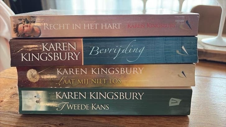 Karen Kingsbury 4x Boeken, Ophalen of Verzenden, Gelezen, Nederland