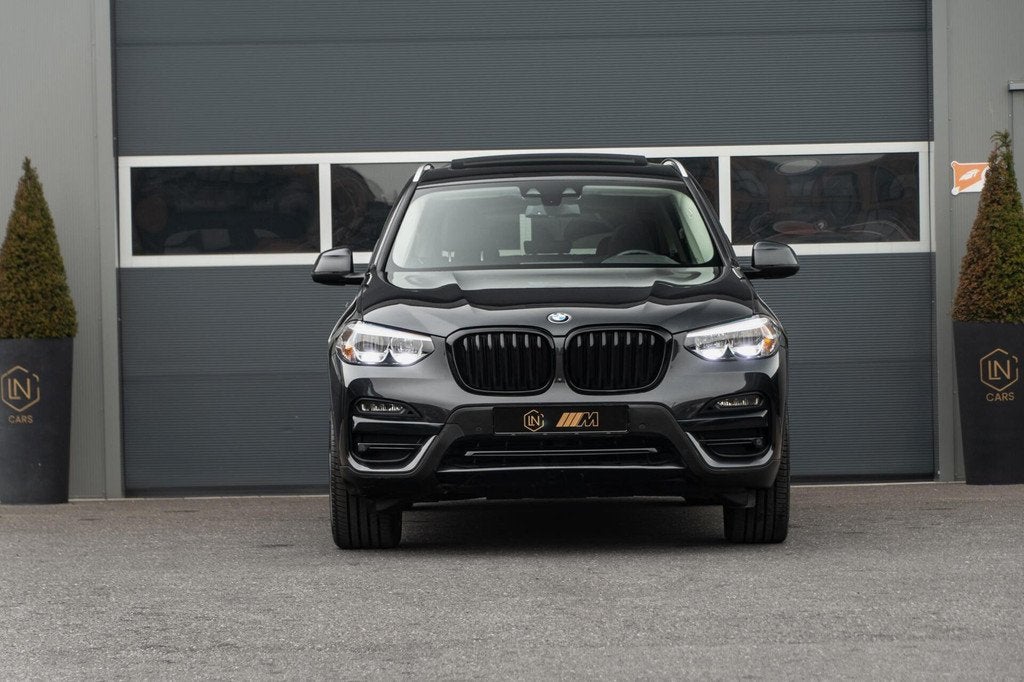 BMW X3 xDrive30e Business| 360 camera | DAB | Pano | Carplay, Auto's, BMW, Automaat, 1998 cc, Gebruikt, 4 cilinders