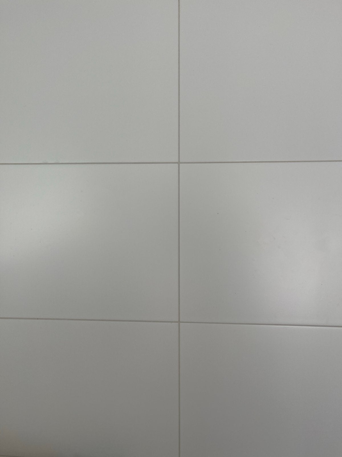 18 stuks 30x60 cm witte matte tegels, 40 tot 60 cm, Nieuw, Ophalen of Verzenden, Minder dan 5 m²
