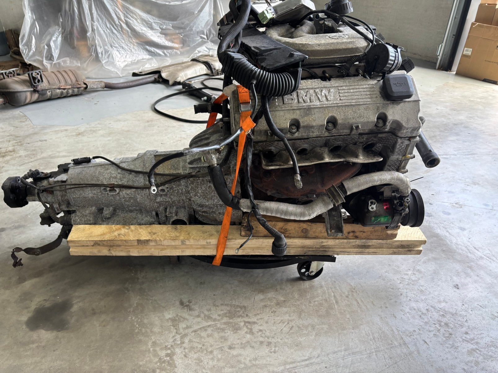 Bmw e36 1,8 motor 180d km, Ophalen of Verzenden, BMW