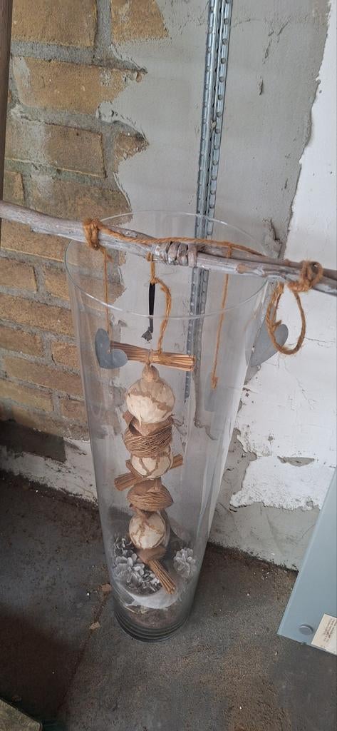 Decoratieve glazen vaas met natuurlijke elementen, Ophalen, Gebruikt