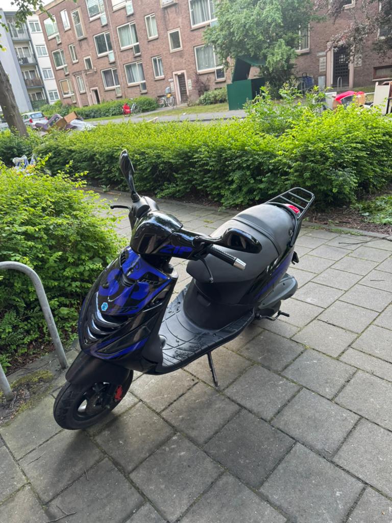 Piaggio zip 150cc lc brom, Ophalen of Verzenden, Zo goed als nieuw, Benzine, Zip