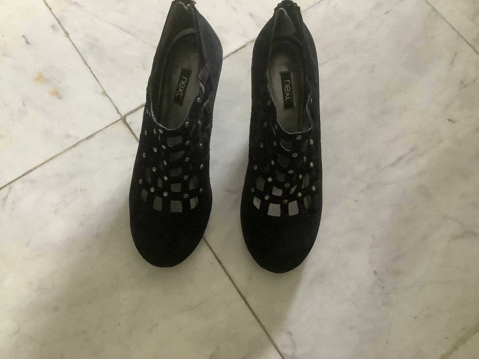 Mooie Elegante—leren Suede schoenen zwart.——maat 39., Ophalen of Verzenden, Zo goed als nieuw, Zwart