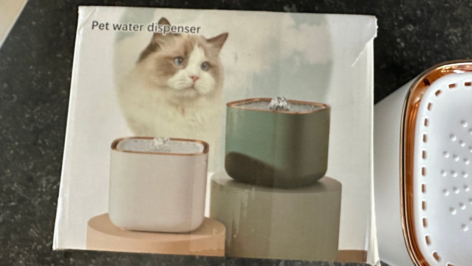 Dieren water fontein, Ophalen of Verzenden, Automatisch, Zo goed als nieuw