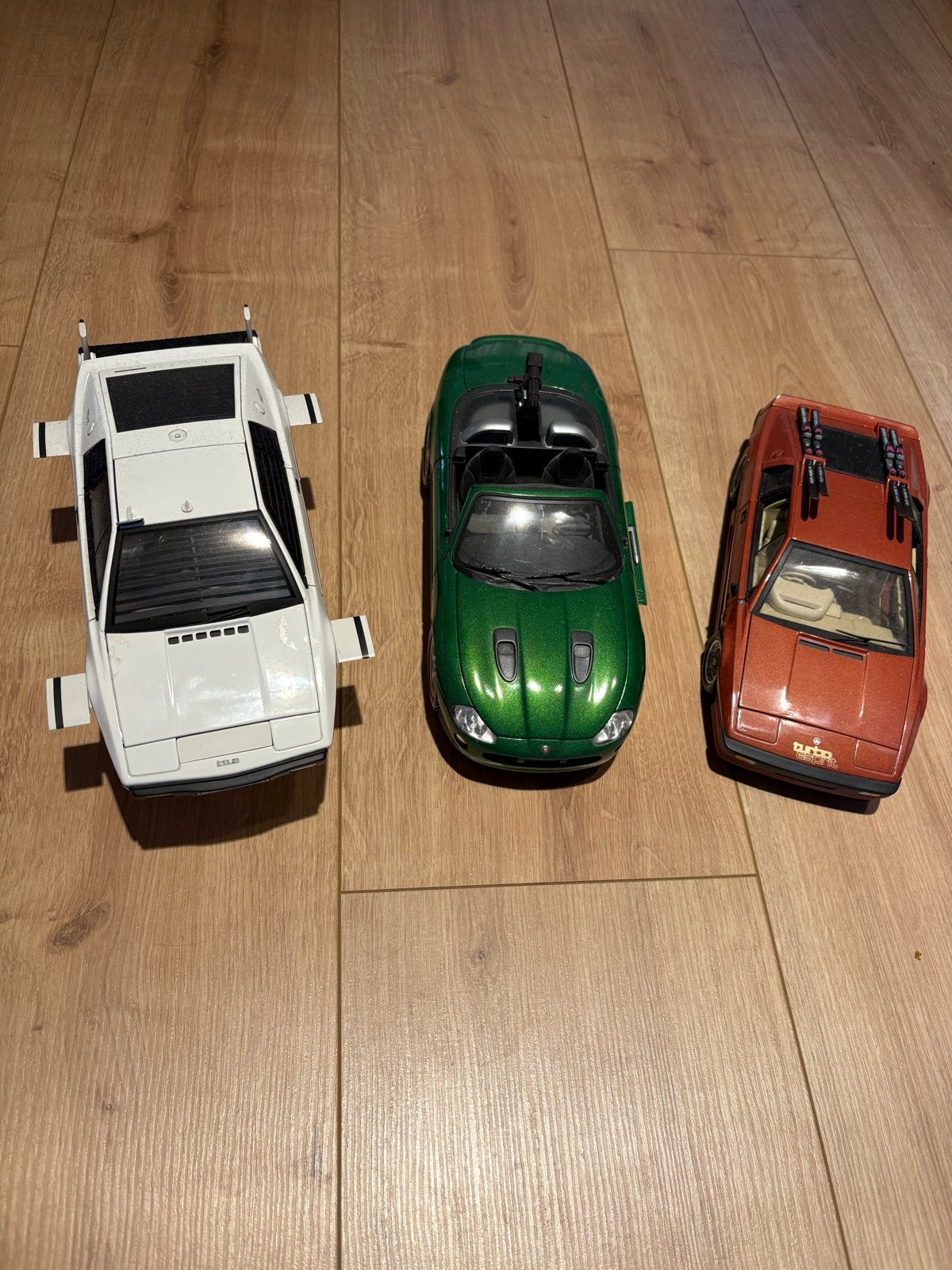 007 Auto art James Bond auto's - Lotus Esprit, Jaguar XKR, Ophalen of Verzenden, Gebruikt