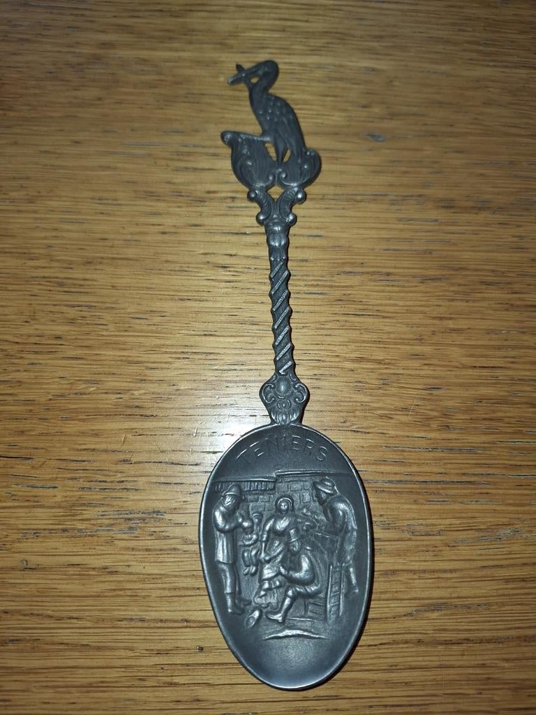 Vintage tinnen lepel met ooievaar en tafereel, Ophalen of Verzenden