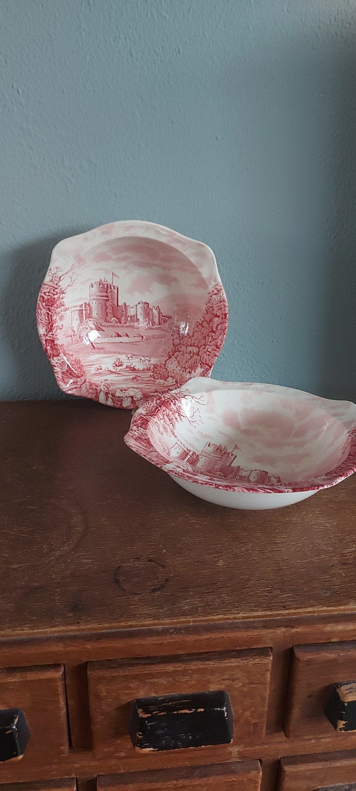 bowl van johnson brothers decor castle story, Antiek en Kunst, Ophalen of Verzenden