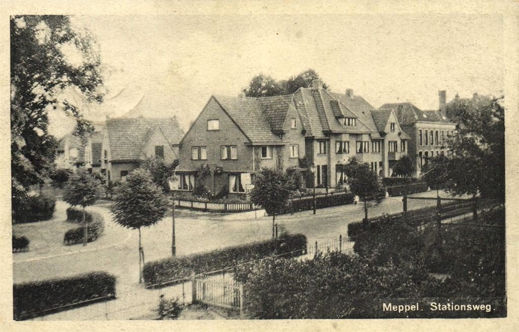 Meppel. Stationsweg. - 1937 gelopen, Verzenden, 1920 tot 1940, Gelopen, Drenthe