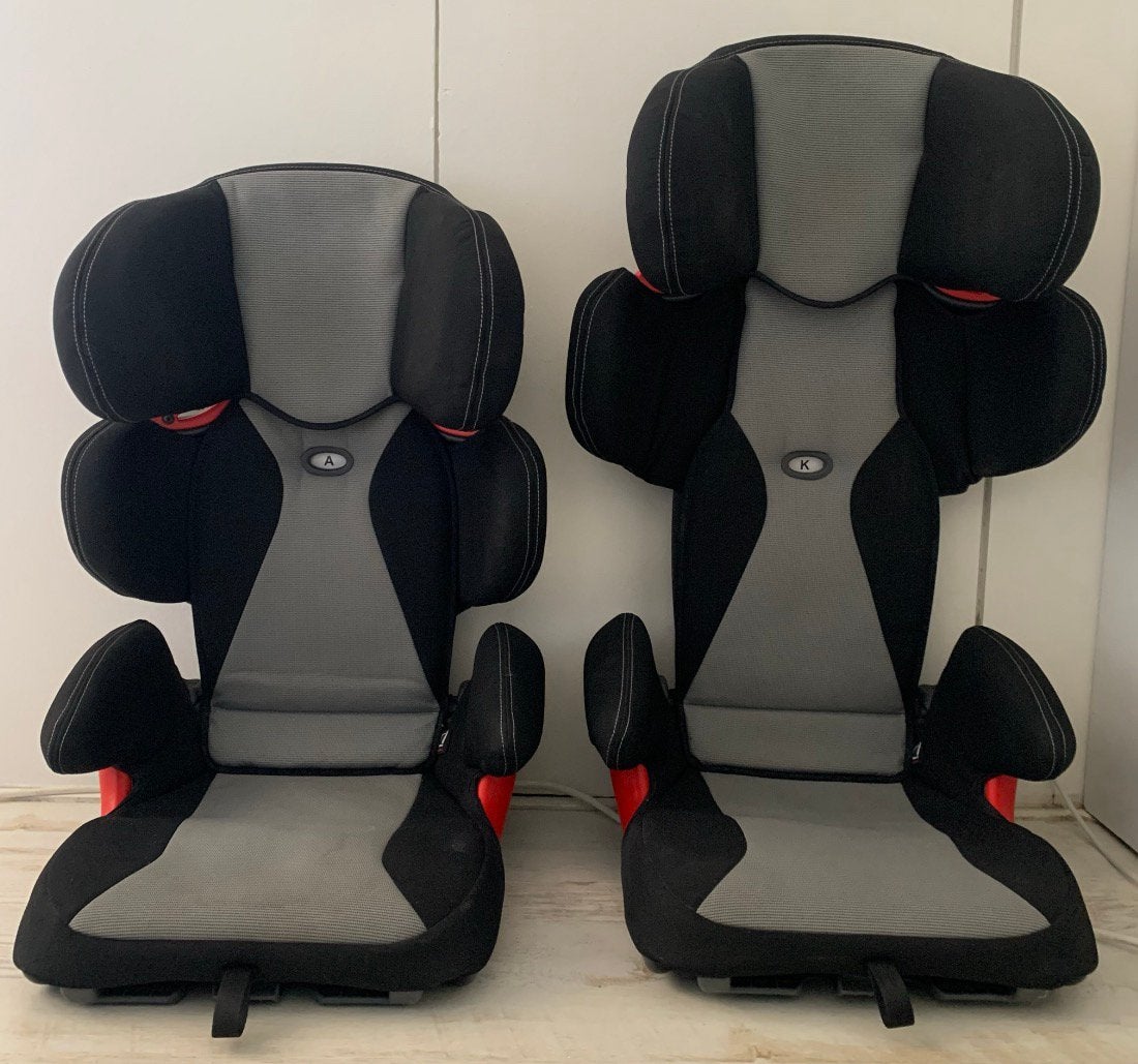 Audi kinderzitje, 3,5-12 jaar, titaangrijs/zwart, 2 stuks, Kinderen en Baby's, Autostoeltjes, Overige merken, Autogordel, 15 t/m 36 kg