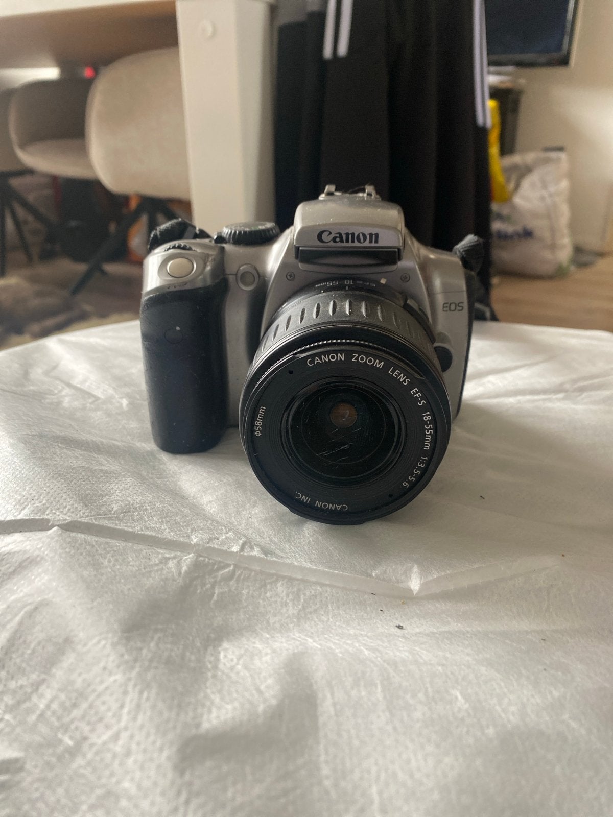 Canon EOS Rebel DS6041 Spiegelreflexcamera met lens, Audio, Tv en Foto, Ingebouwde flitser, Gebruikt, Spiegelreflex, Canon