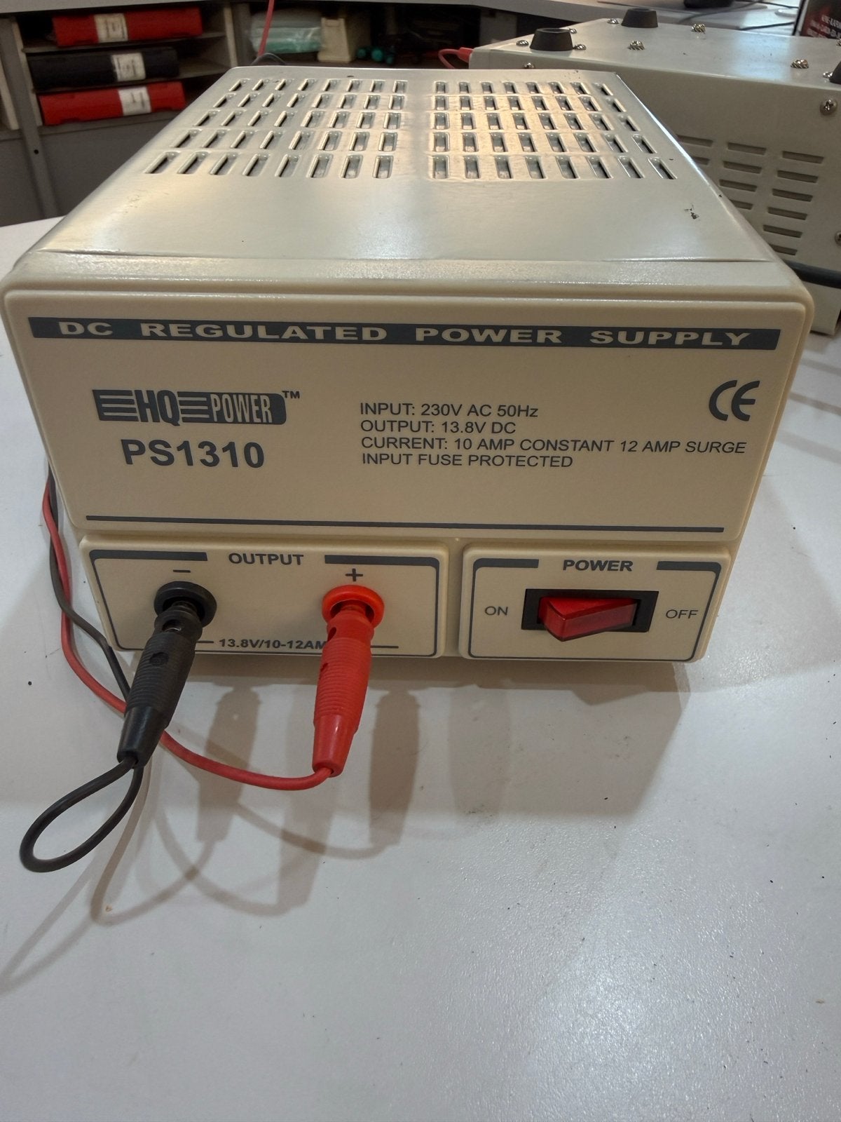 HQ Power PS1310 DC Gereguleerde Voeding 13.8V 10A, Ophalen of Verzenden, Gebruikt