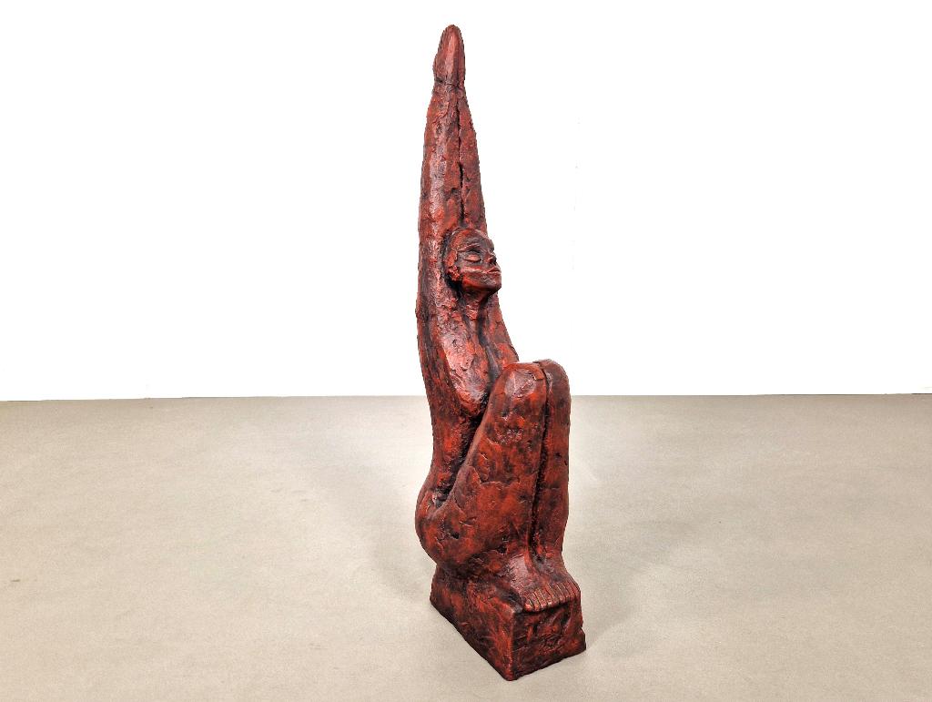 XL keramiek sculptuur | Vrouwelijke naakt | jaren 70, Rood, Gepatineerd, Steen of Keramiek, Beeld