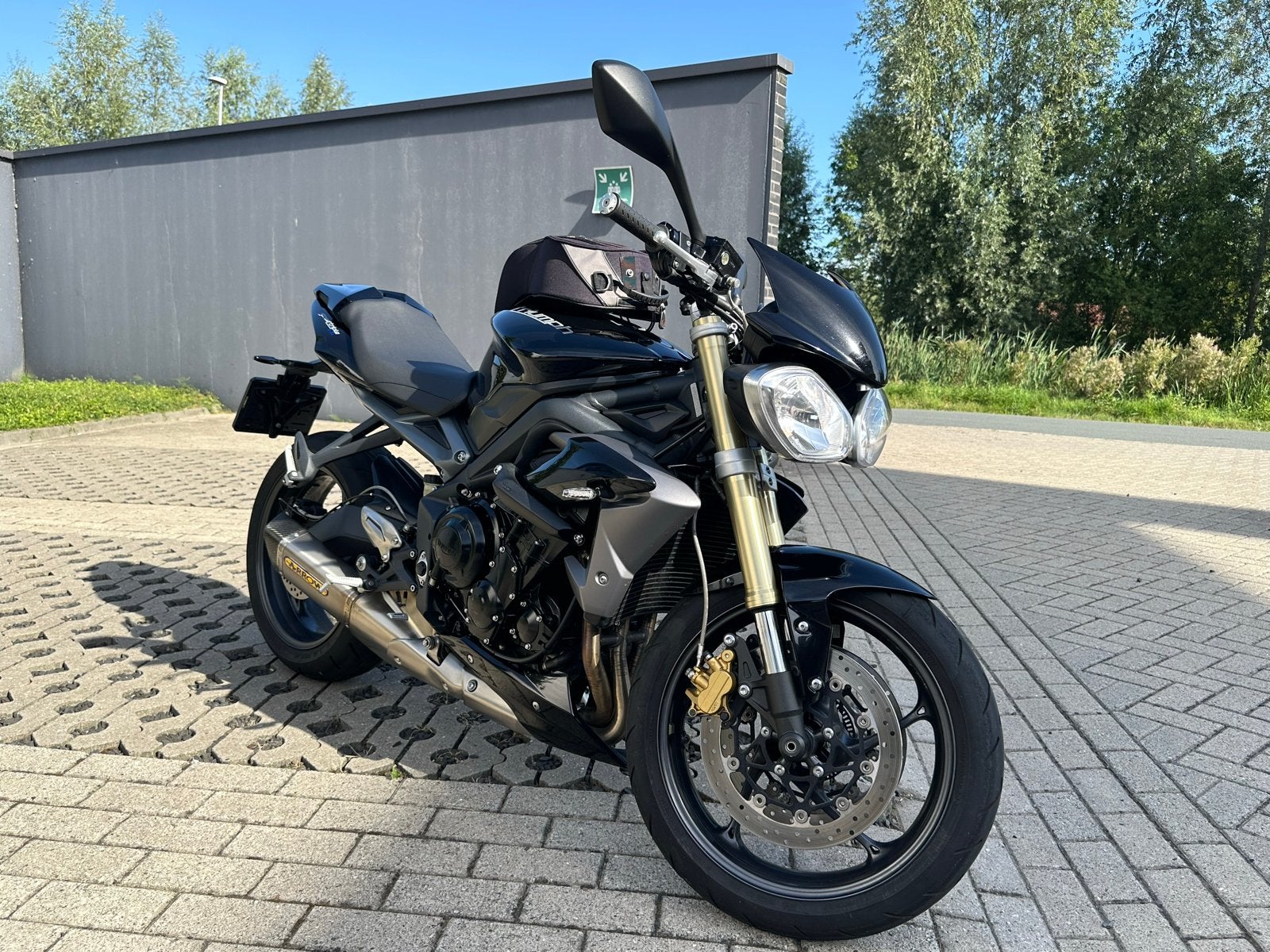 Triumph Street Triple 675 – 16.000 km – Arrow / Quickshifter, 675 cc, Motorrijbewijs A, Gebruikt, 3 cilinders