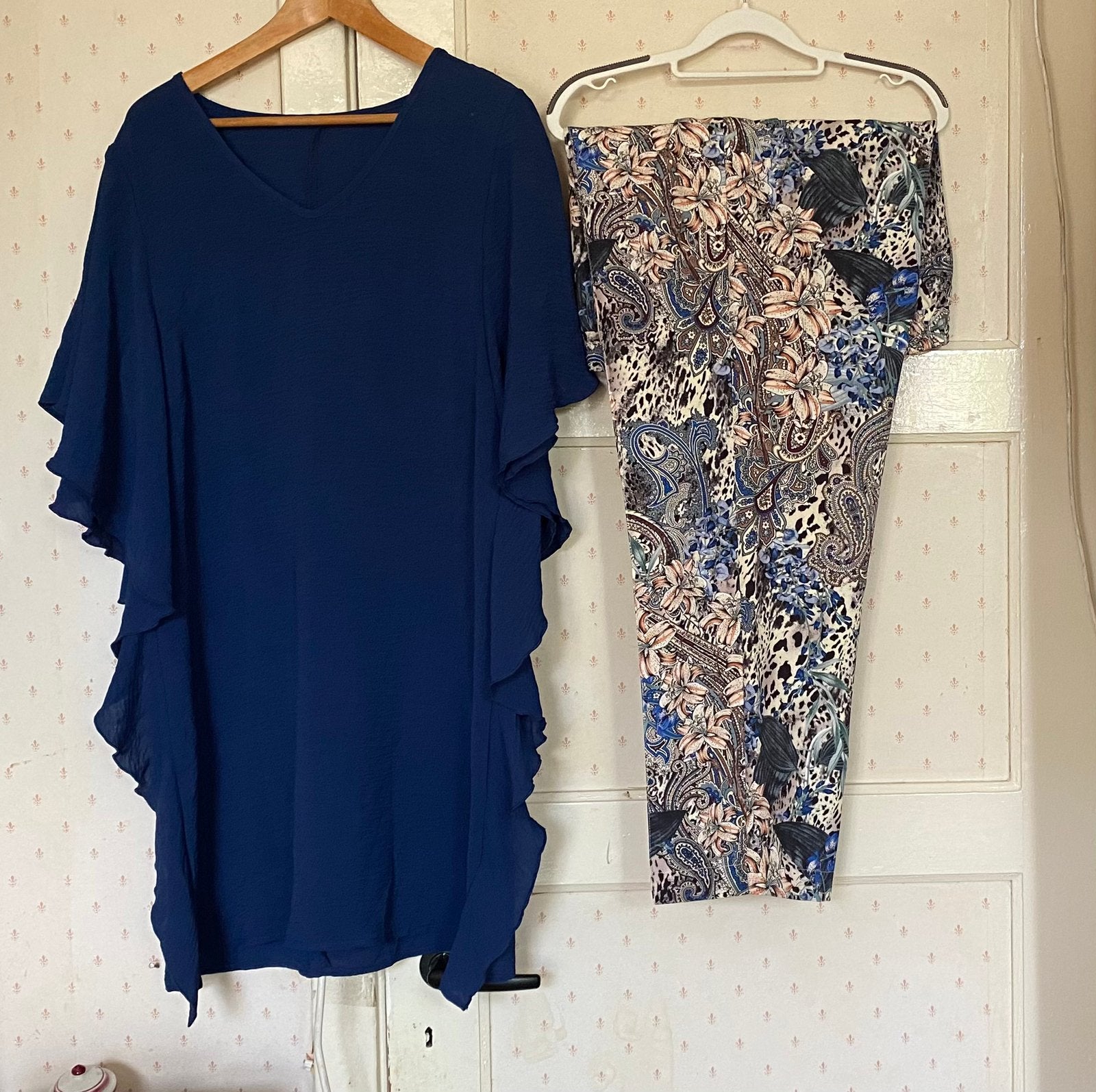 Nieuw luchtig zomer broekpak maat 48, Ophalen of Verzenden, Nieuw, Blauw, Blouse of Tuniek