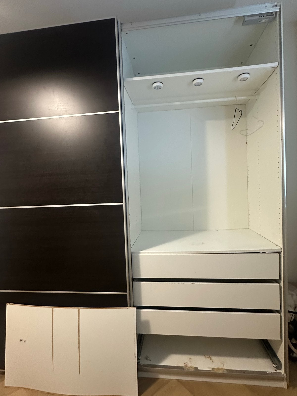 IKEA PAX kledingkast met waterschade (onderdelen), Ophalen, Gebruikt, 100 tot 150 cm, 200 cm of meer