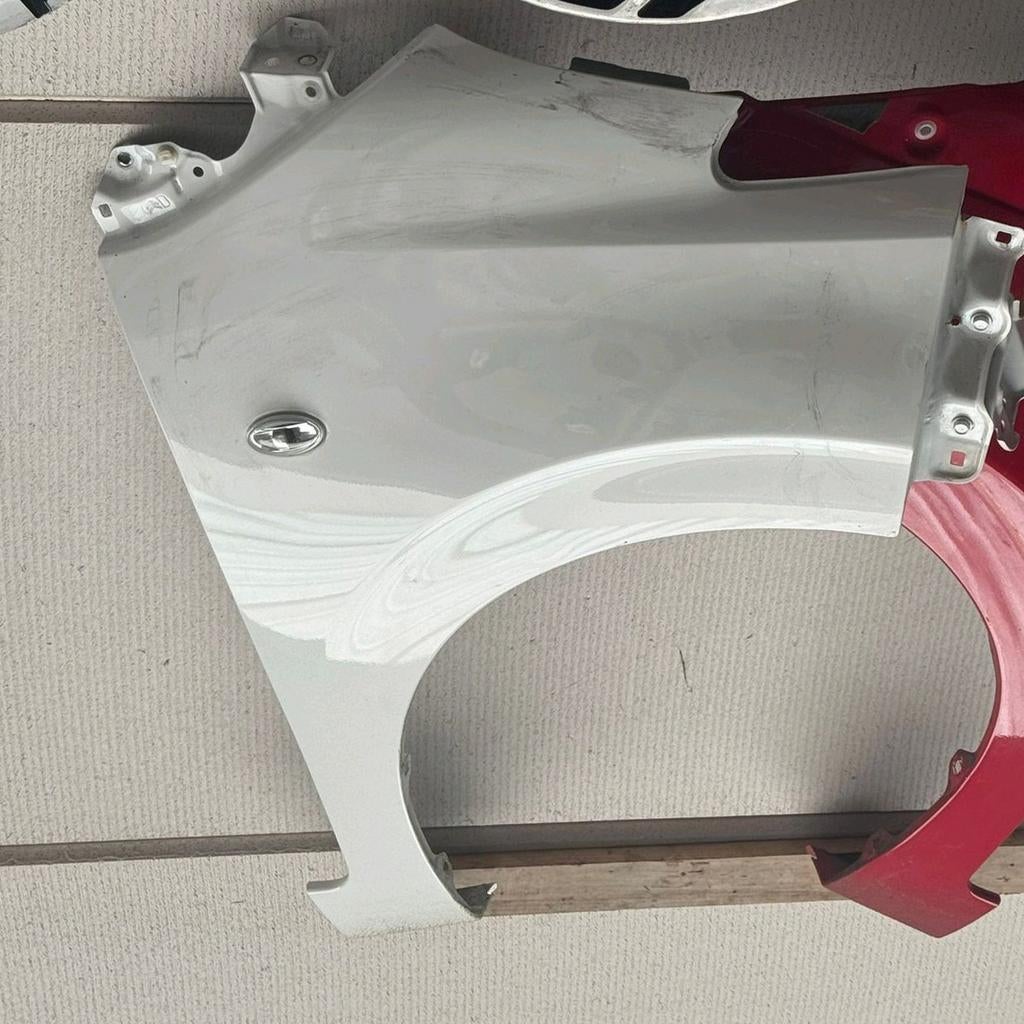 Rechter Scherm Citroen c1 wit vanaf 2014, Gebruikt, Citroën, Ophalen of Verzenden, Spatbord