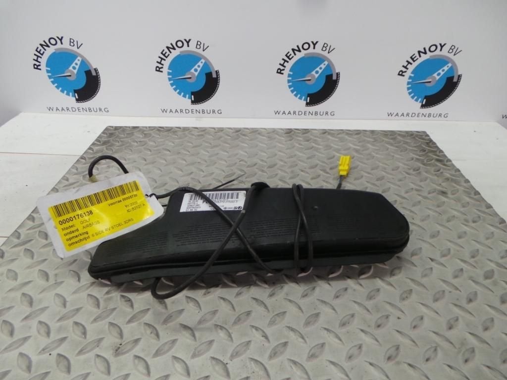 VOLKSWAGEN GOLF 5K1 AIRBAG RECHTS 5K3880242 2009, Ophalen of Verzenden, Gebruikt, ARN erkend
