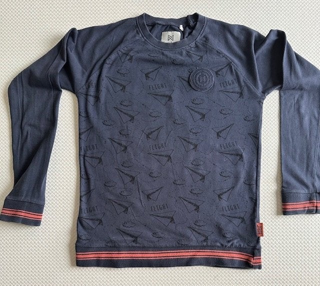 Longsleeve van Koko Noko , maat 128 zgan (N731), Kinderen en Baby's, Kinderkleding | Maat 128, Ophalen of Verzenden, Zo goed als nieuw