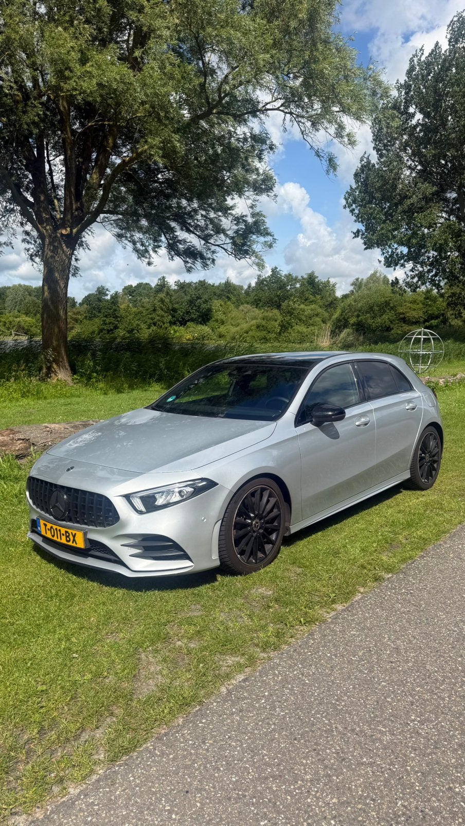 Mercedes-Benz A-Klasse A 250 224pk 7G-DCT 2020 Grijs, Auto's, Mercedes-Benz, 15 km/l, 4 cilinders, 75 €/maand, Particulier