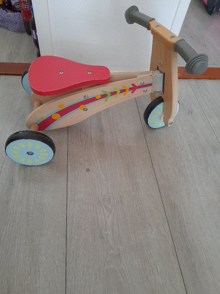 HOUTEN DRIEWIELER