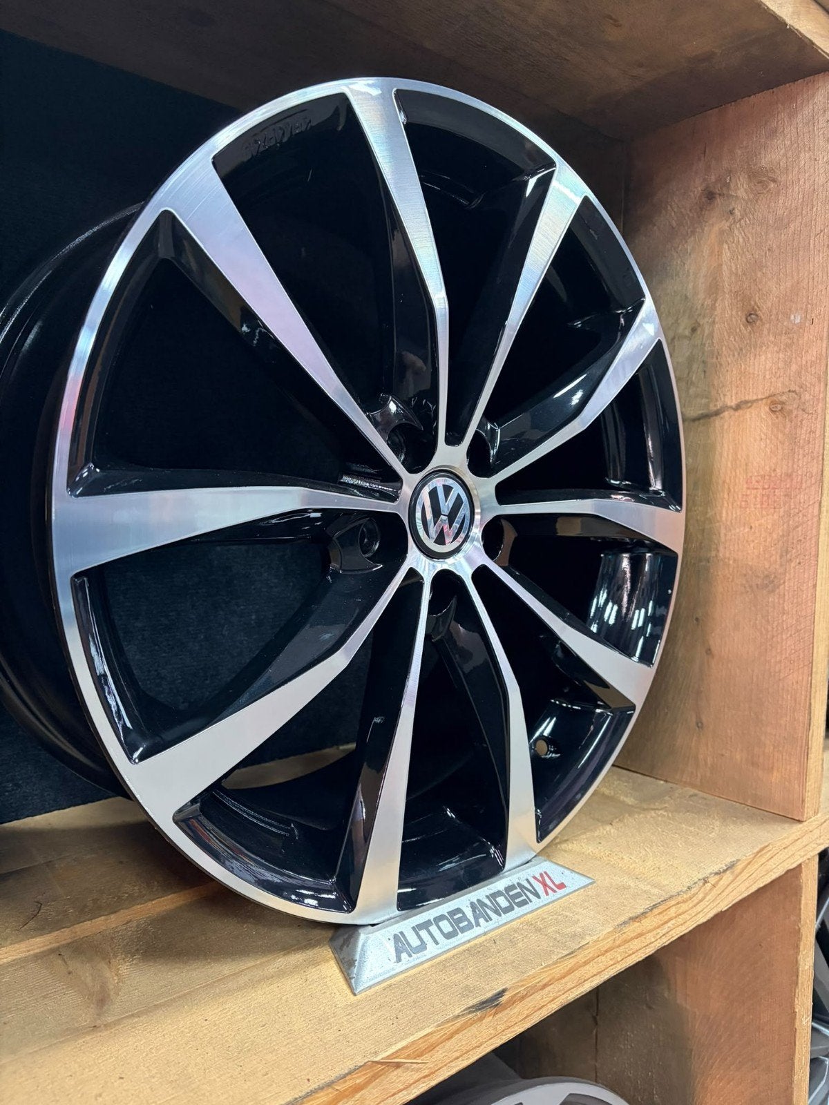 18 Inch Excl. Vw Polo, Ibiza , Arona, Fabia Velgen 5x100, Info@autobandenxl.nl, 18 inch, Nieuw, Ophalen of Verzenden