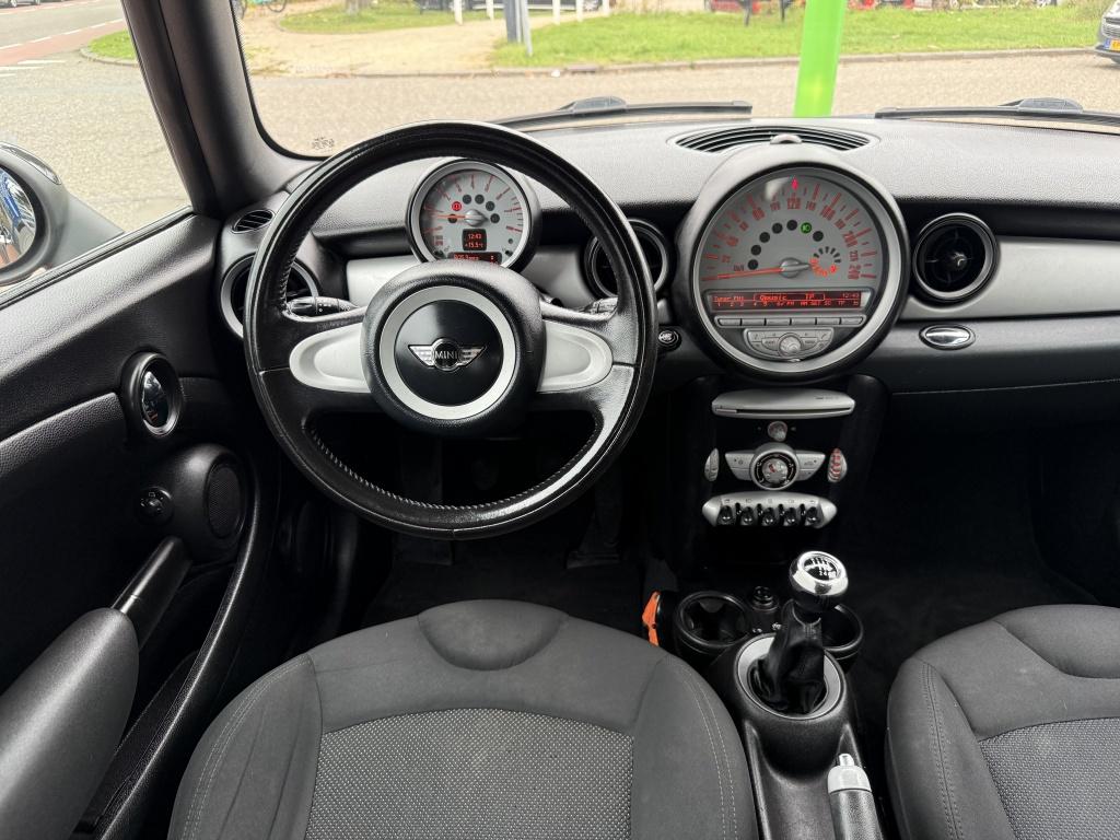 MINI Mini 1.6 Cooper Pepper | 6versn | airco | (bj 2008), Gebruikt, 750 kg, 4 cilinders, 4 stoelen