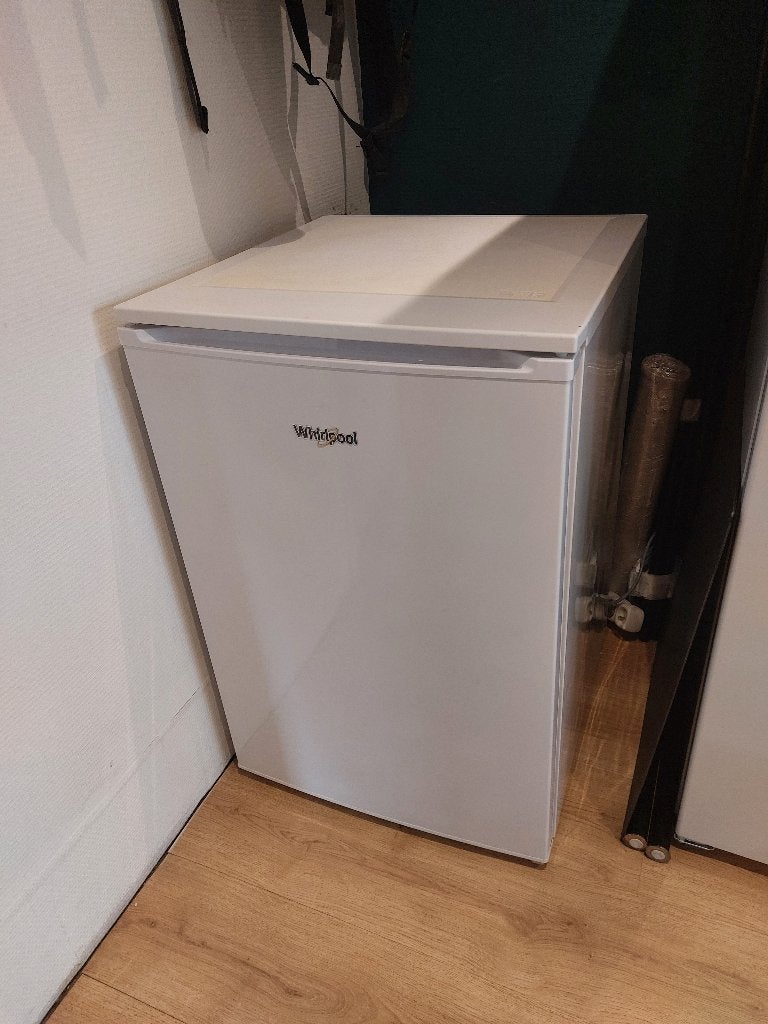 Diepvries tafelmodel Whirlpool, Gebruikt, Minder dan 85 cm, Minder dan 60 cm, Vrijstaand