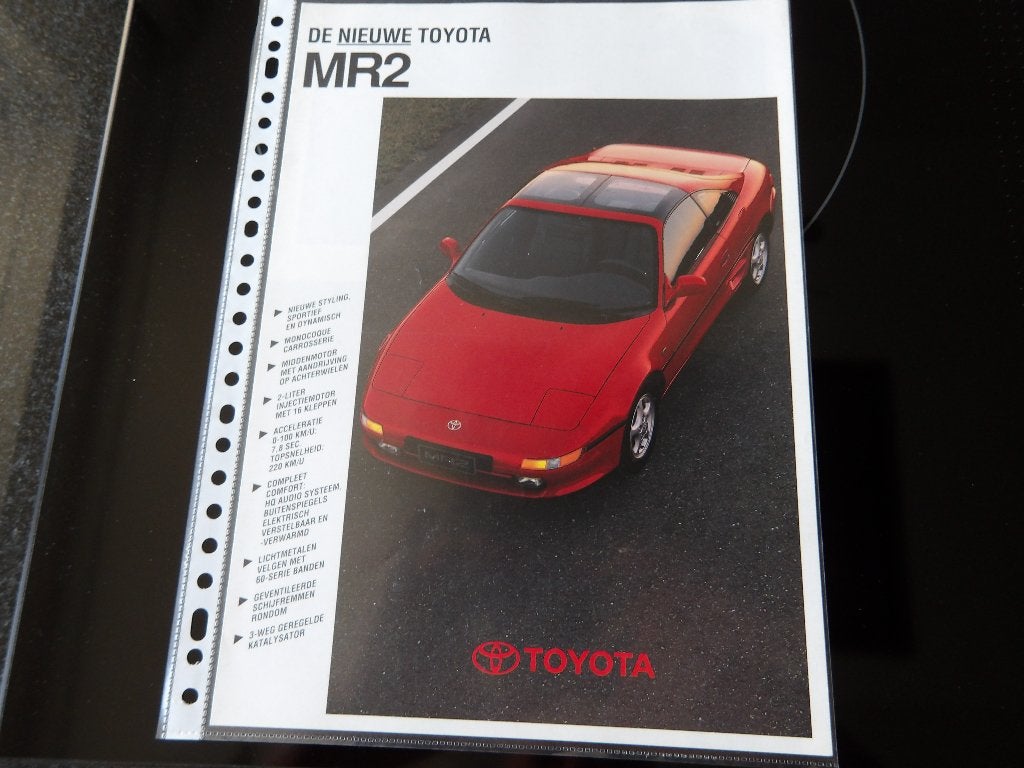 De Nieuwe Toyota MR2 Brochure - Zeldzaam Collecters Item, Toyota, Ophalen of Verzenden, Zo goed als nieuw, Toyota