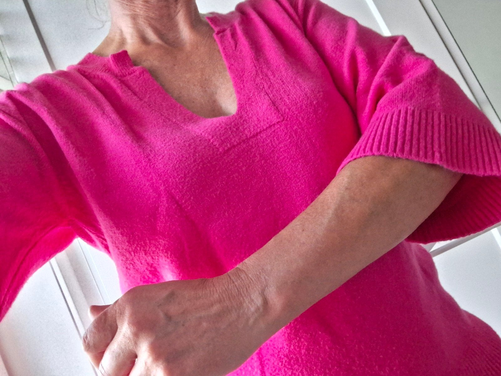 Due Amanti roze trui met V-hals, Ophalen of Verzenden, Zo goed als nieuw, Roze
