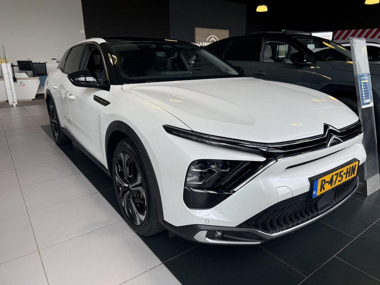 Citroën C5 X 1.6 Plug-in Hybrid 225 Shine | Automaat | Acht, Auto's, Citroën, Automaat, Gebruikt, 4 cilinders, Hybride Elektrisch/Benzine