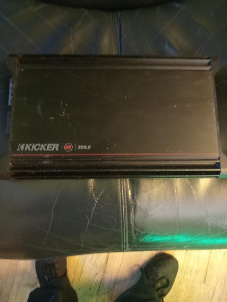 Kicker DX 300.2 Versterker - Krachtige Audio Upgrade, Audio, Tv en Foto, Versterkers en Receivers, Ophalen of Verzenden