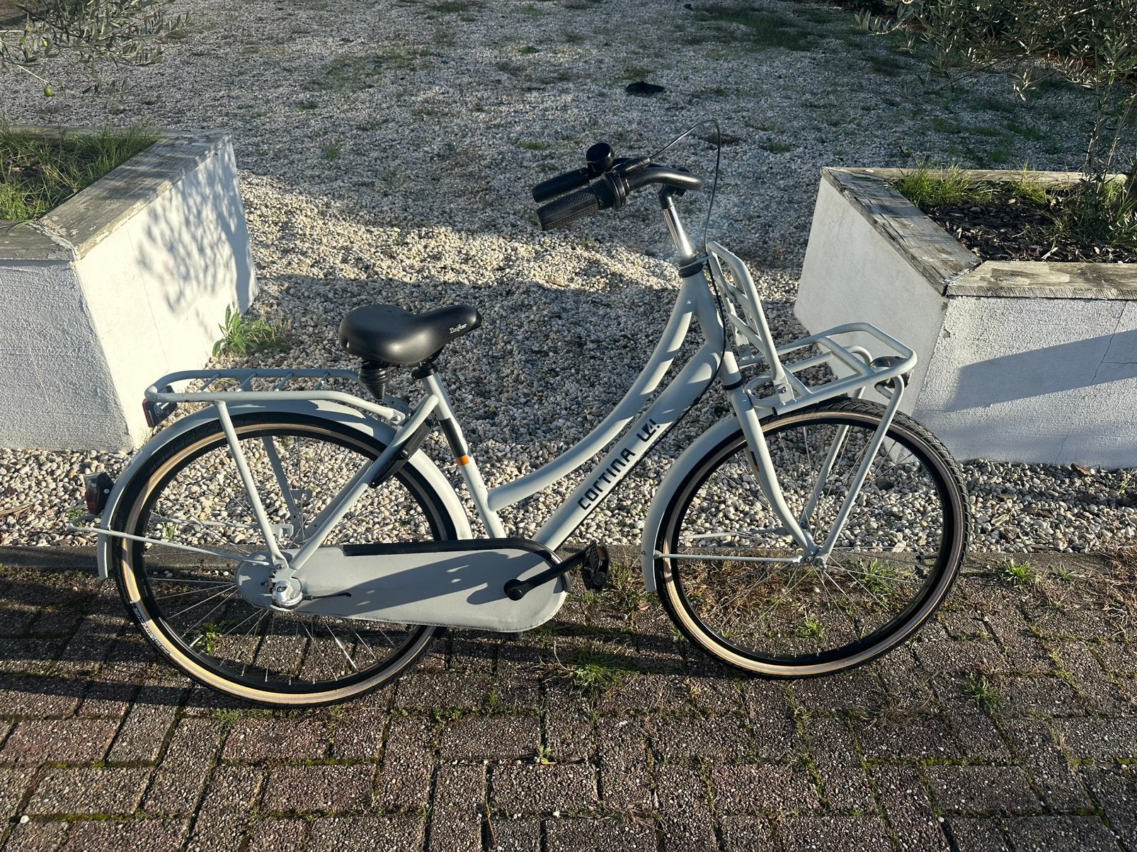 Cortina U4 26inch H46 meisjesfiets net model, Terugtraprem, Versnellingen, Zo goed als nieuw, Ophalen