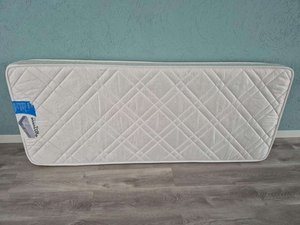 Matras 80 x 200, Huis en Inrichting, Slaapkamer | Matrassen en Bedbodems, Ophalen, Eenpersoons, Zo goed als nieuw, 80 cm