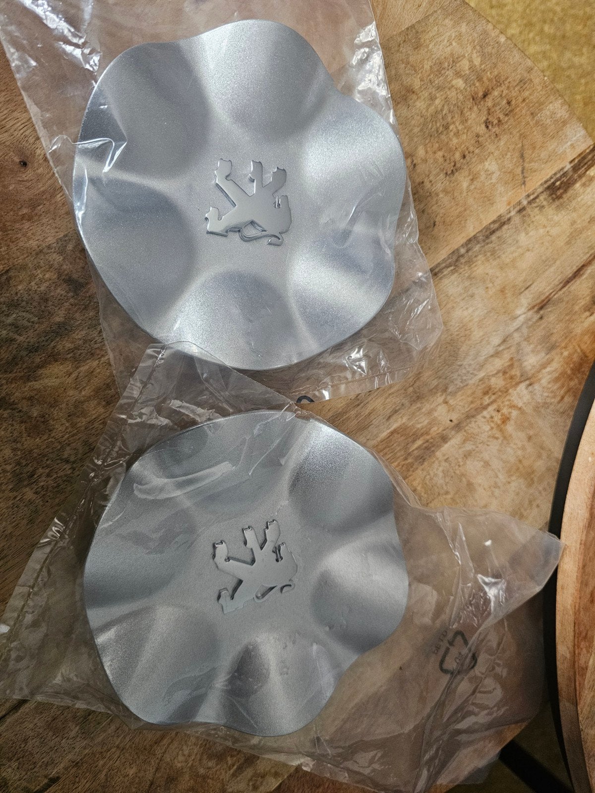 Peugeot 406 (coupe) Naafdoppen Set (2 stuks) - Nieuw, Ophalen of Verzenden, Nieuw, Peugeot