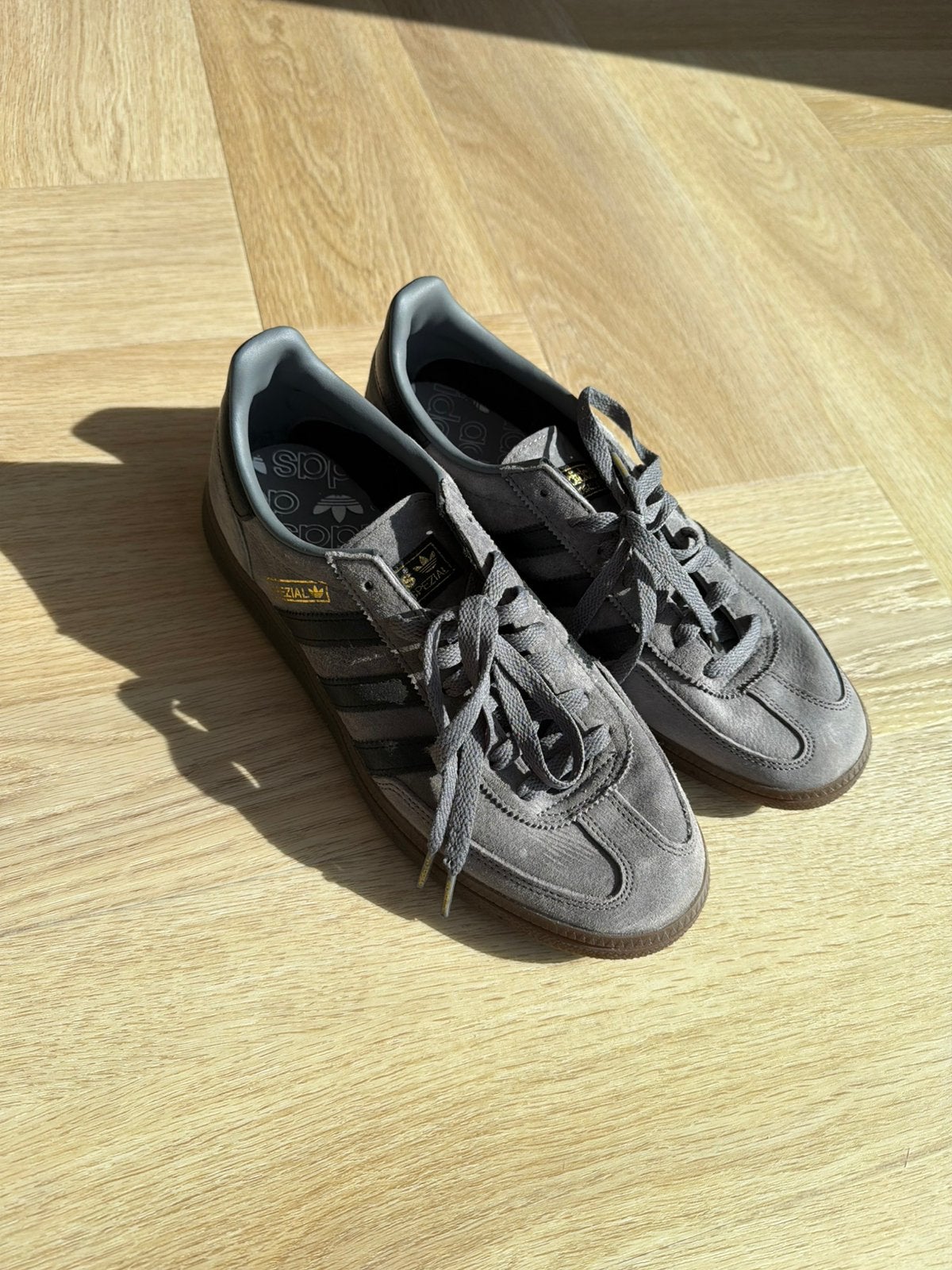 Adidas sneakers – maat 43 1/3, Ophalen, Zo goed als nieuw