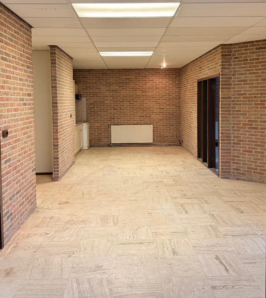 TE HUUR 135 m2 OPSLAGRUIMTE TE AMSTELVEEN, 135 m², Huur, Opslag of Loods