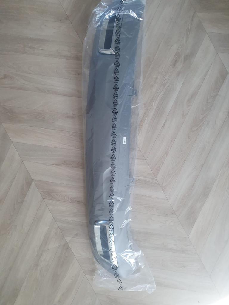 Renault Arkana diffuser met 2 uitlaatsierstukken NIEUW, Auto-onderdelen, Nieuw, Ophalen of Verzenden, Bumper, Renault
