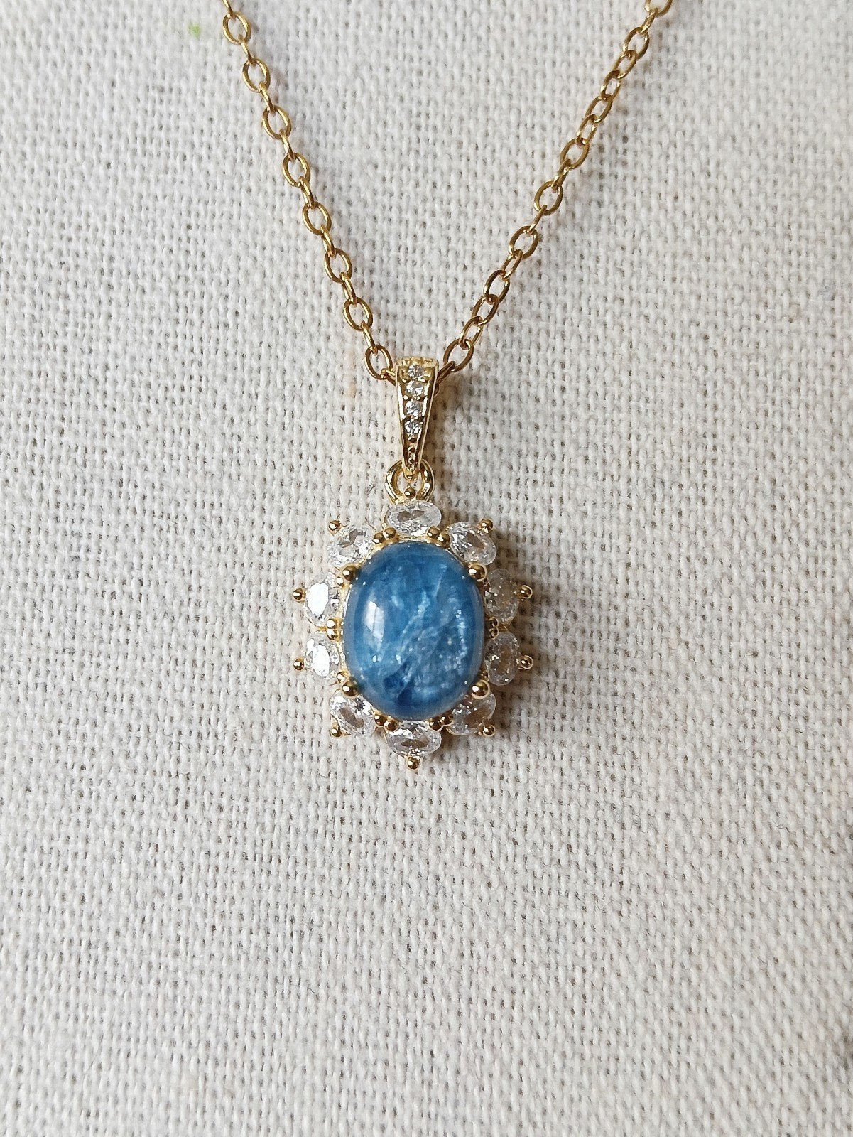 Prachtige Kyaniet hanger van natuurlijke edelsteen - s925 go, Blauw, Nieuw, Ophalen of Verzenden, Met edelsteen