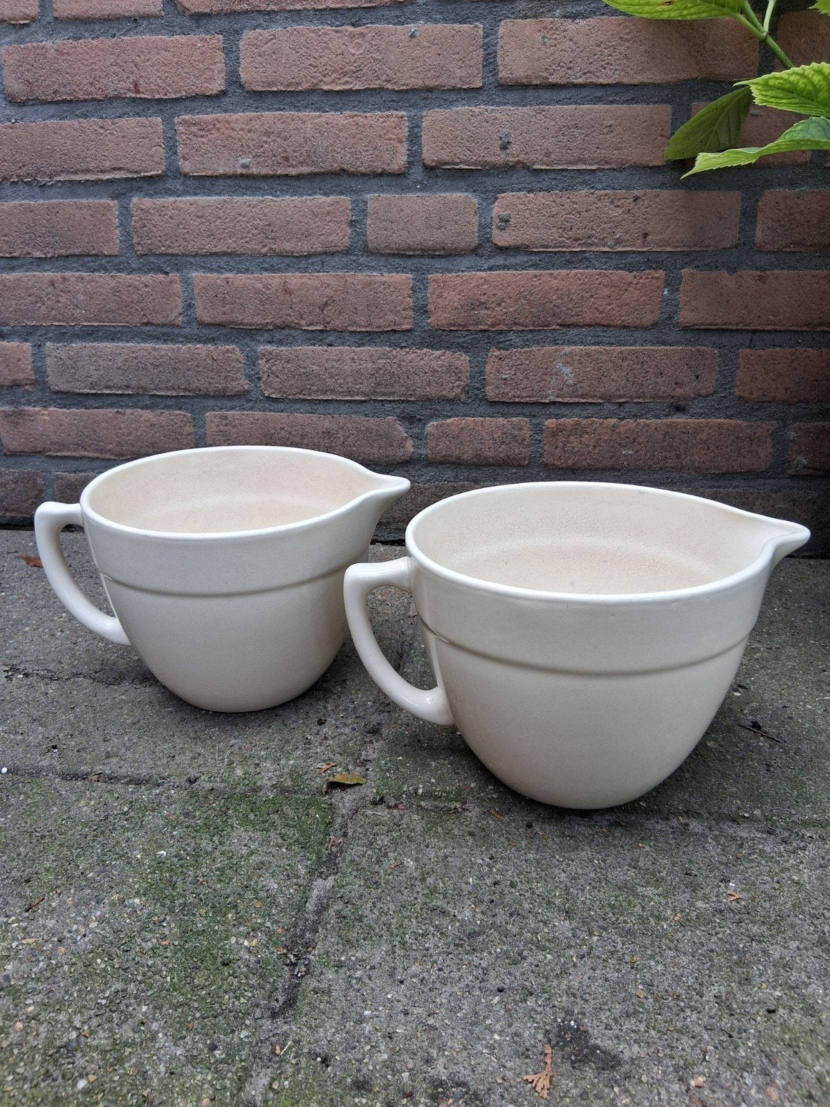 2 Leuke kannetjes, ideaal als bloempotten, Ophalen, Gebruikt, Binnen, Overige vormen