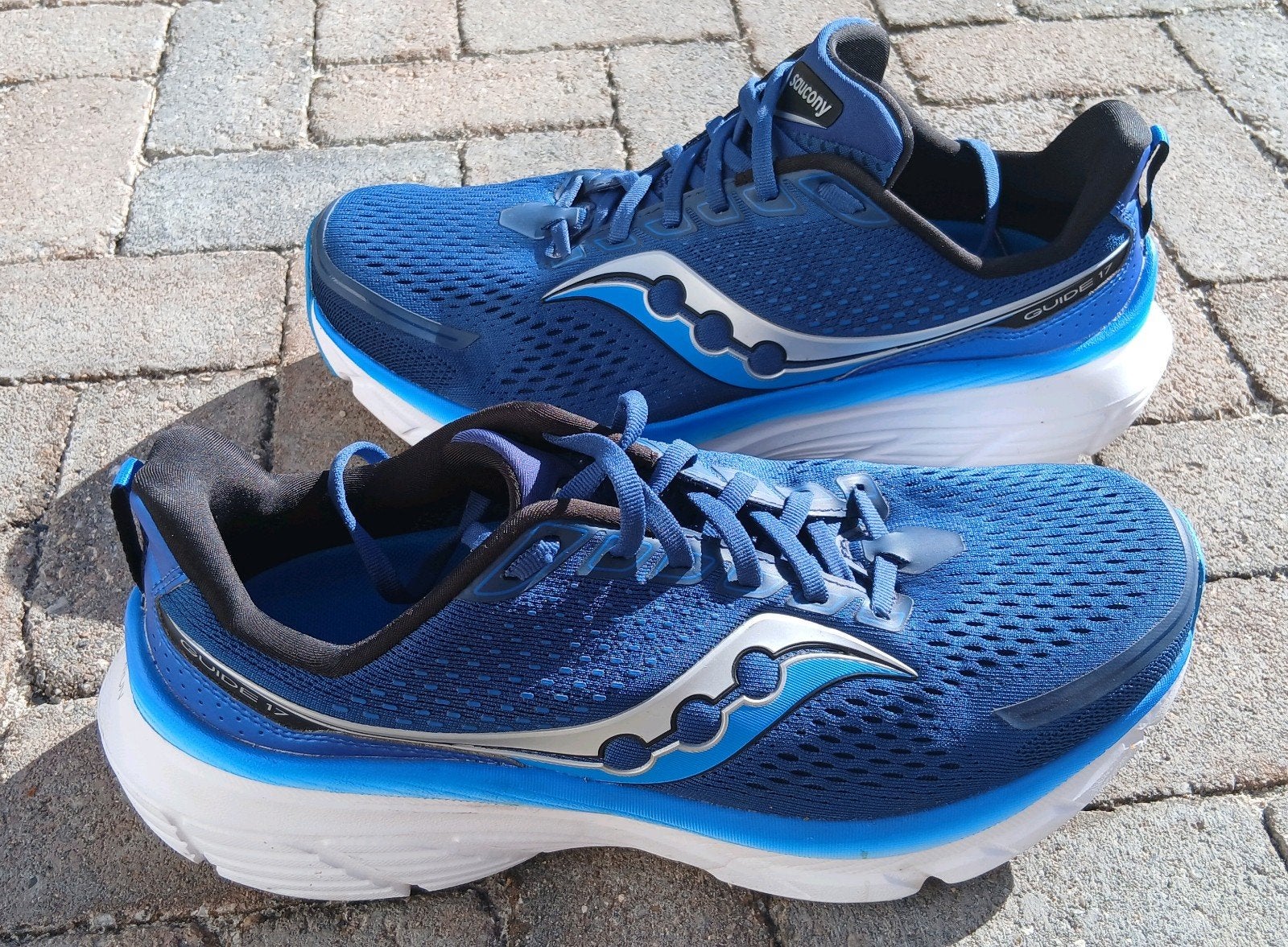 Hardloopschoenen Saucony Guide maat 44, Sport en Fitness, Ophalen of Verzenden, Nieuw, Hardloopschoenen, Saucony