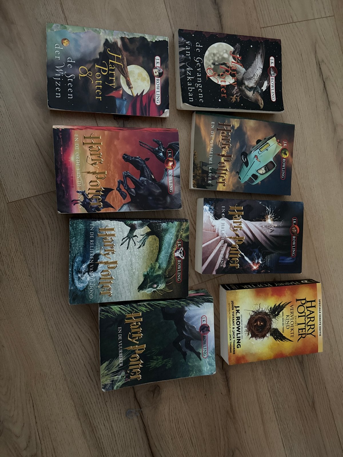 Harry Potter boekenreeks - 8 delen (Nederlands), Boeken, Ophalen of Verzenden, Gelezen